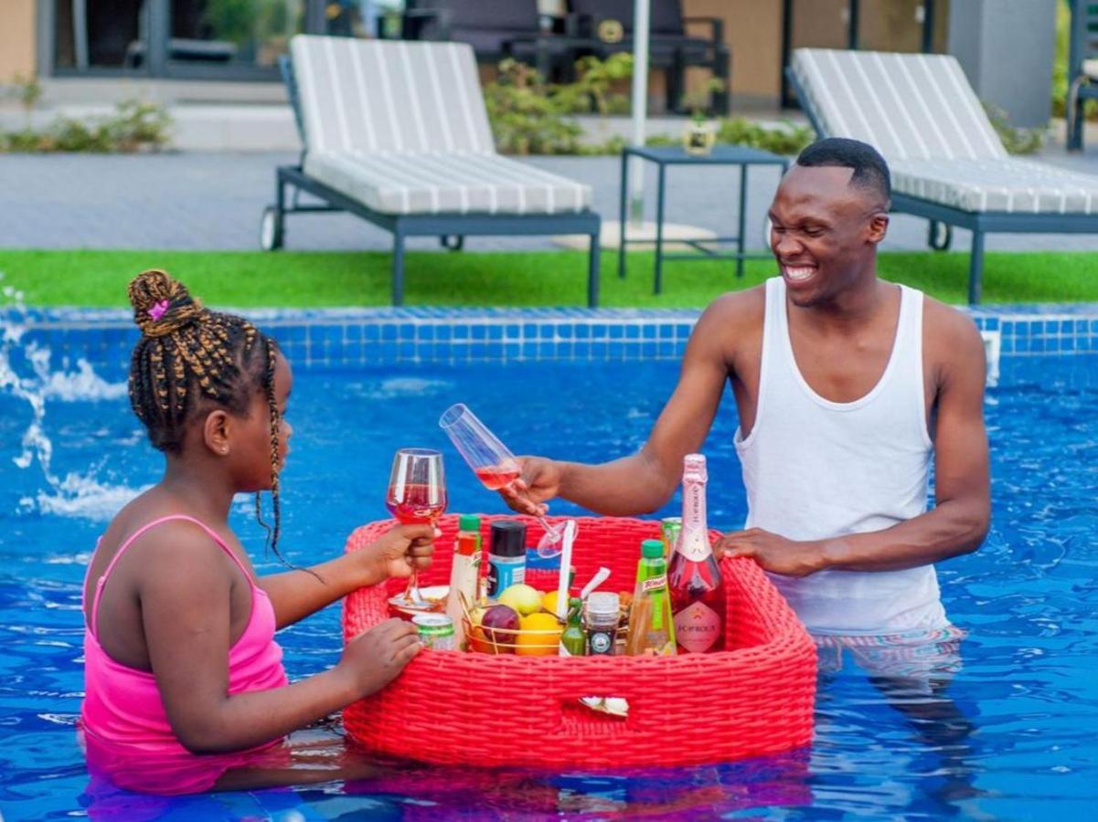 The Lux Hotel And Resorts Louis Trichardt Exteriör bild