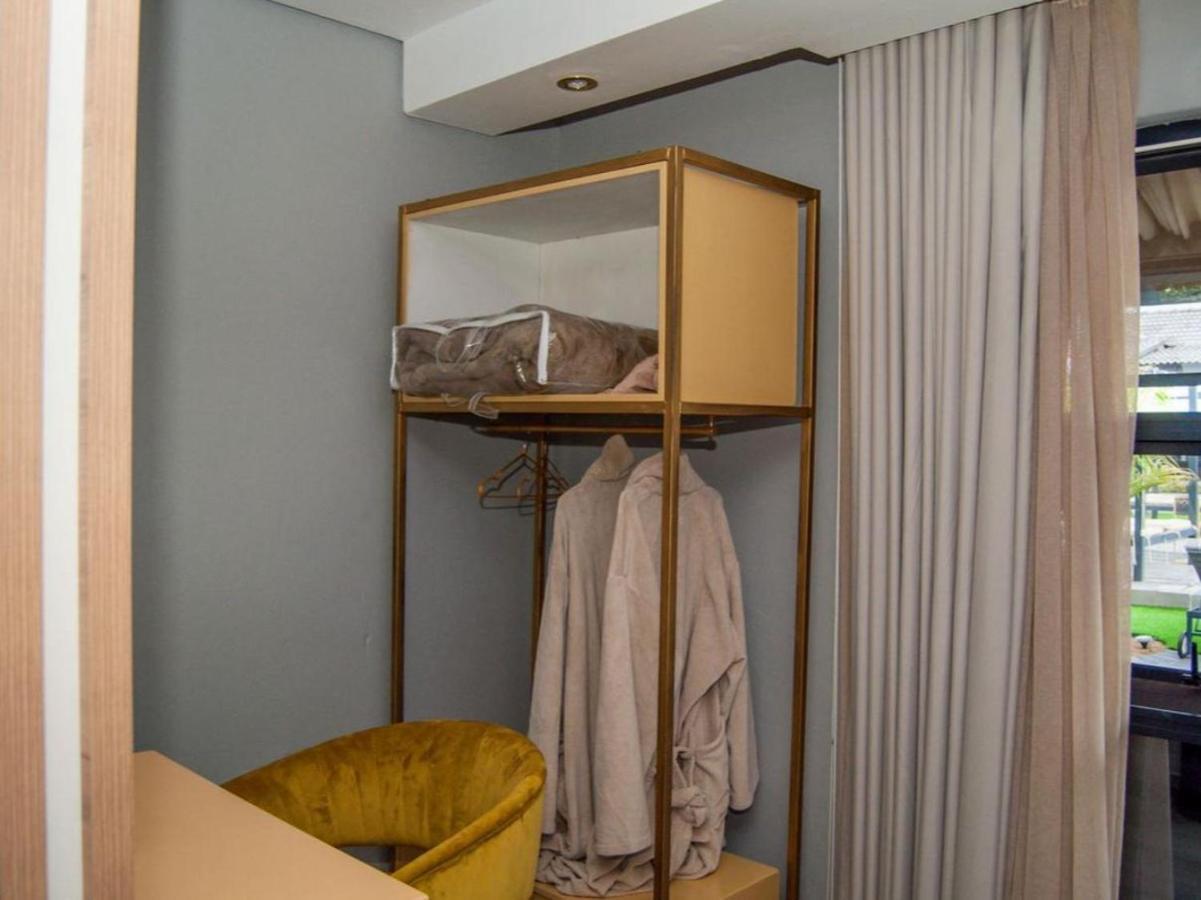 The Lux Hotel And Resorts Louis Trichardt Exteriör bild