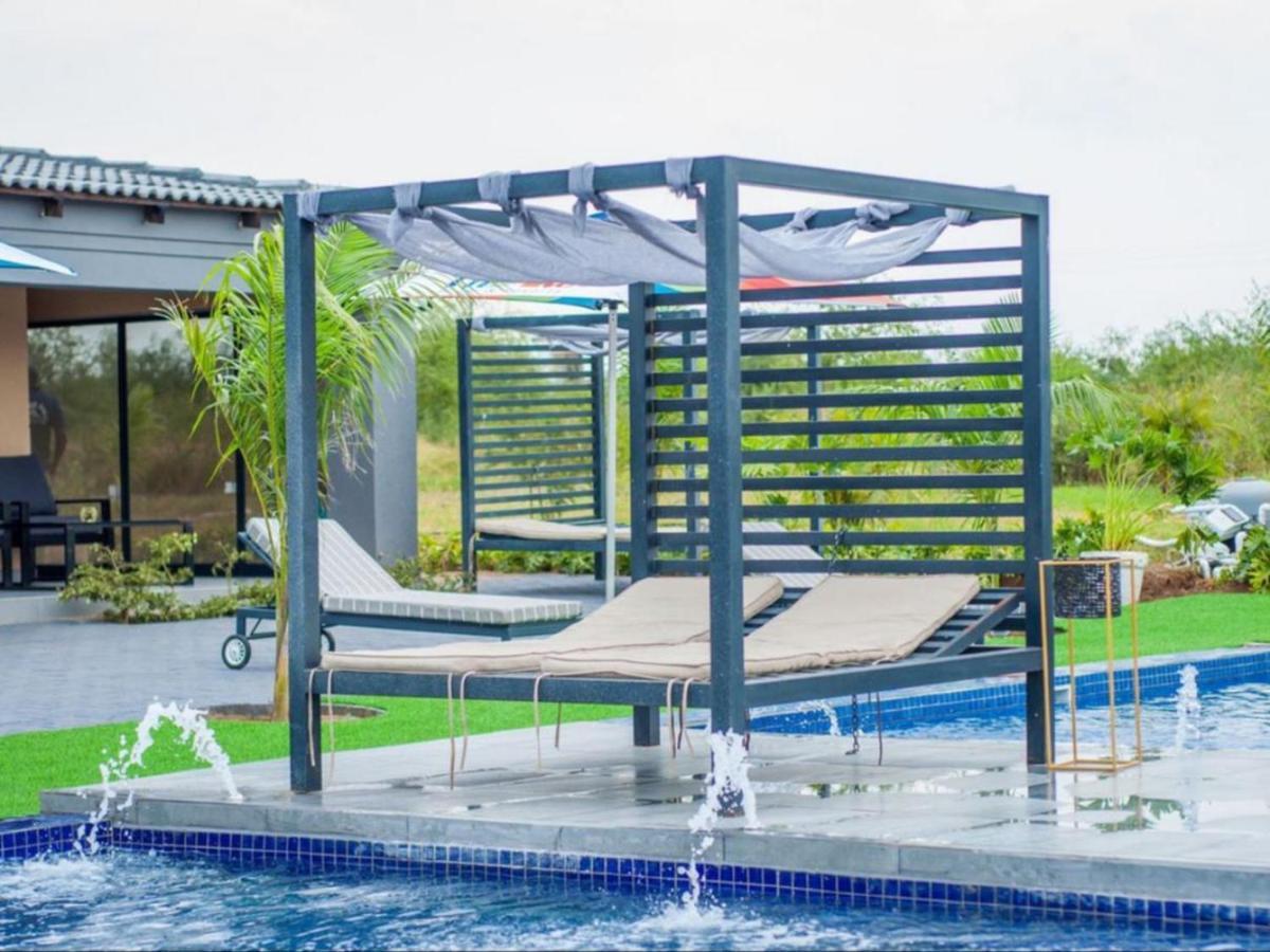 The Lux Hotel And Resorts Louis Trichardt Exteriör bild