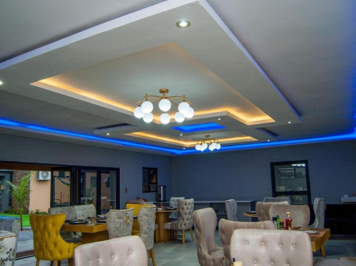 The Lux Hotel And Resorts Louis Trichardt Exteriör bild