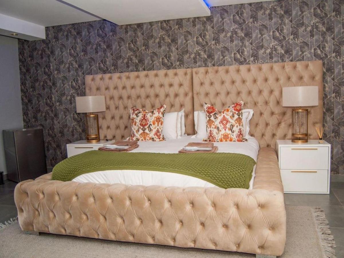 The Lux Hotel And Resorts Louis Trichardt Exteriör bild