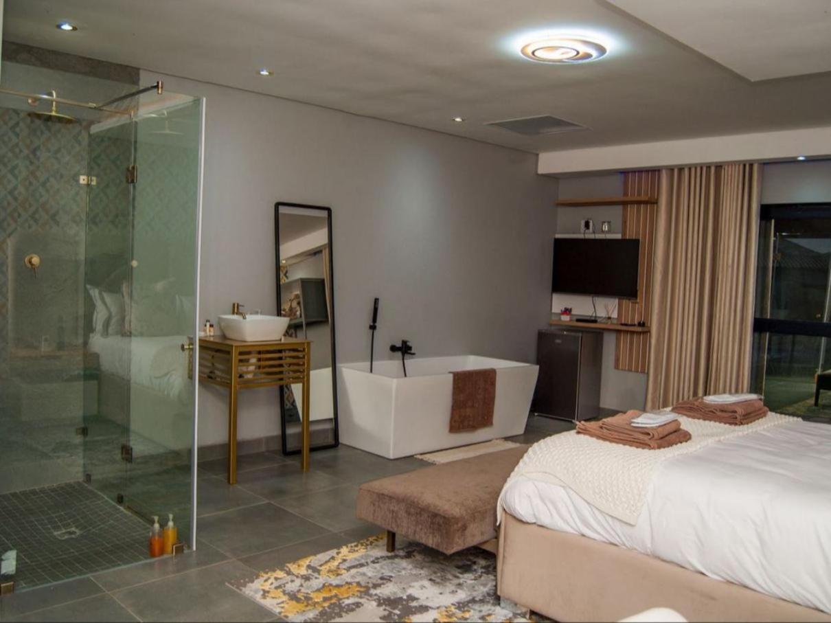 The Lux Hotel And Resorts Louis Trichardt Exteriör bild